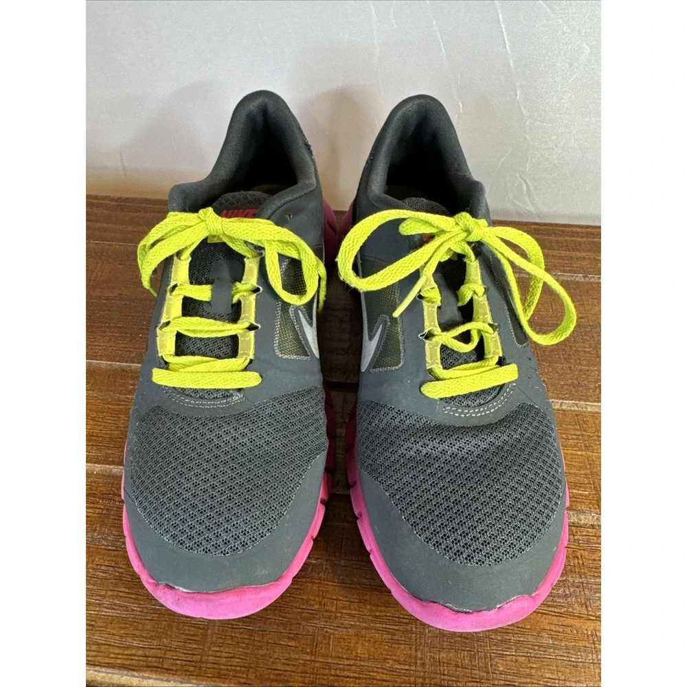Nike Free Run 3‎ Size Girl's 5.5 Y Gray/Pink 512098–036 Running Shoes